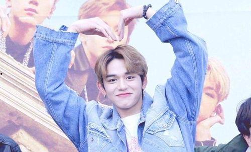 黄旭熙的吃瓜视频,揭秘娱乐圈幕后真相