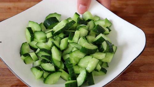 吃黄皮瓜小视频大全图片