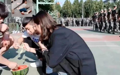 吃瓜学长表白视频,视频记录甜蜜瞬间