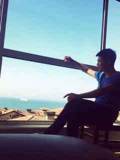 赞美吃瓜群众视频